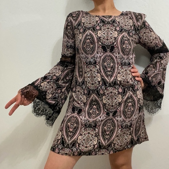 Xhilaration Women’s S Black Pink Lace Flare Sleeve Midi Dress Retro Print - Picture 1 of 6